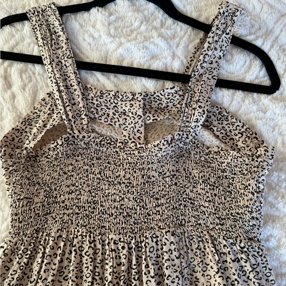 Women’s Mid Length, Button Up Sundress, Animal Print, Size Small - Picture 8 of 10